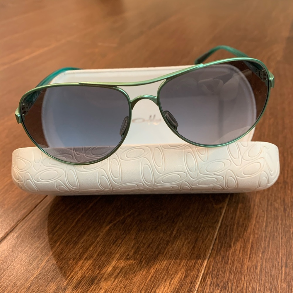 Oakley Feedback Sunglasses